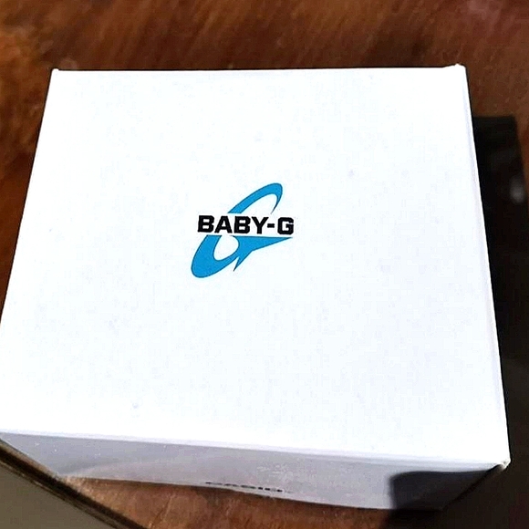 Casio Baby G Snow White Silver Bells Series Premium G-Shock - Picture 2 of 13